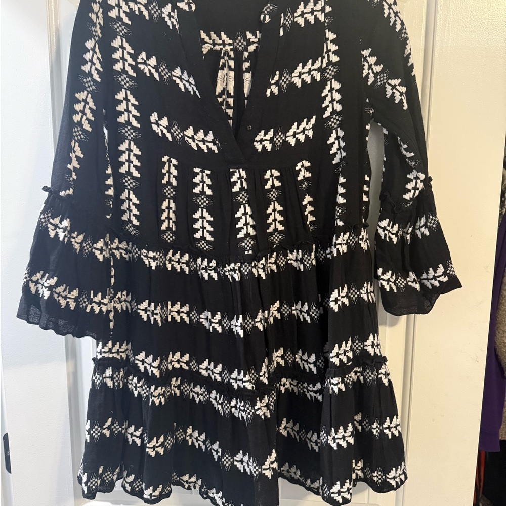 Elan Black and White Patterned Dress